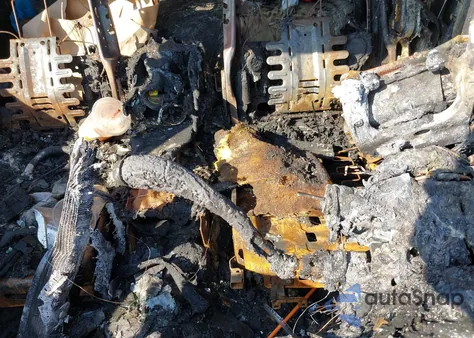 2009 Cadillac Dts 1Sa from USA, damaged, VIN 1G6KD57Y89U133765